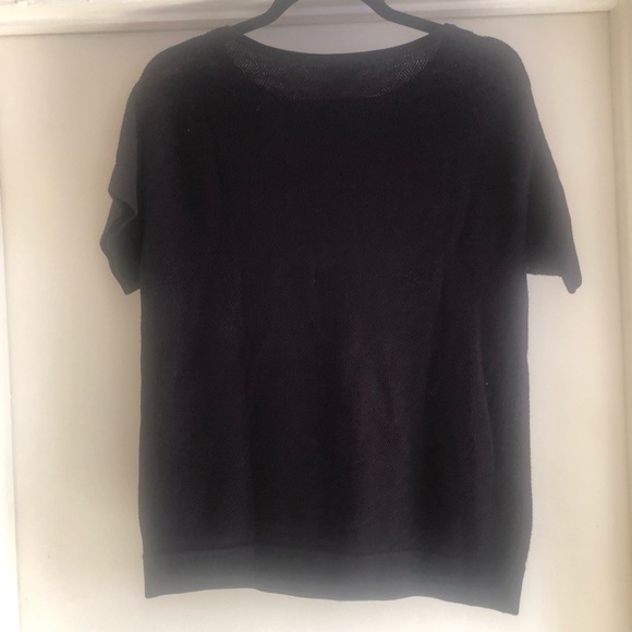 ❤️Theory Black Knit Short Sleeve Top Size M - Picture 4 of 5